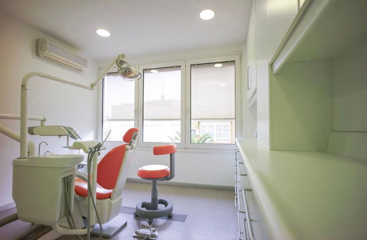 Instalaciones de EsteticDent en Arenys de Mar